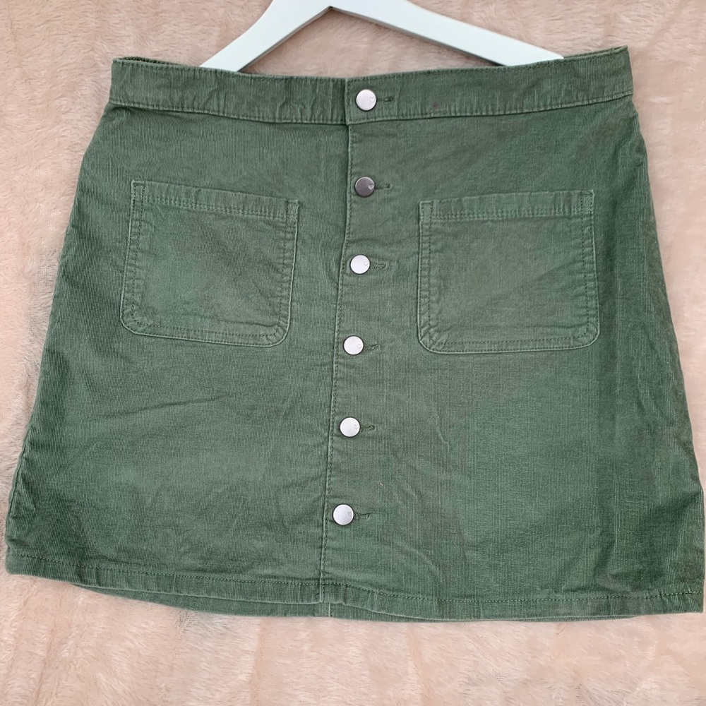Girls Button Front Corduroy Skirt by Place. Size:16.
